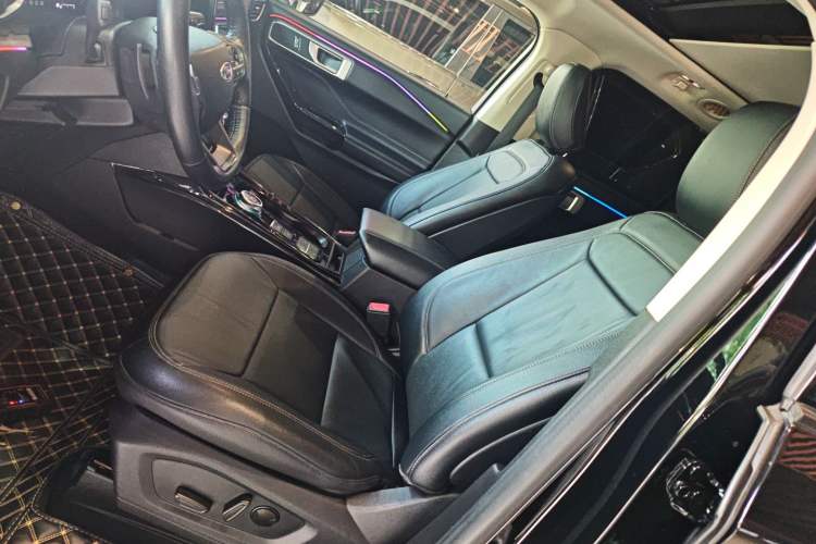 Used Ford Explorer 2020 EcoBoost 285 Rear-Drive Trend Edition 7-Seater