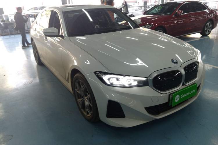 Used BMW i3 2024 eDrive 35 L
