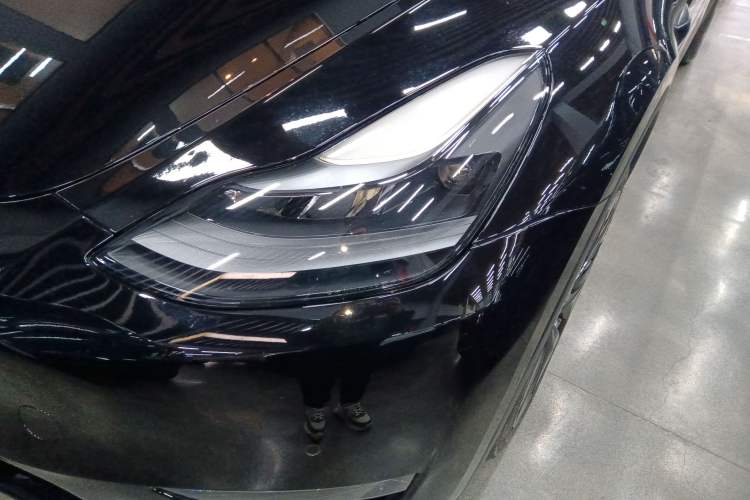 Used Tesla Model Y 2021 Standard Range Rear-Wheel Drive Version
