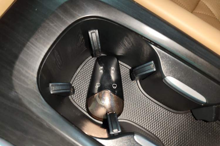 Used VOYAH Dream 2024 EV Long-Range Flagship Edition