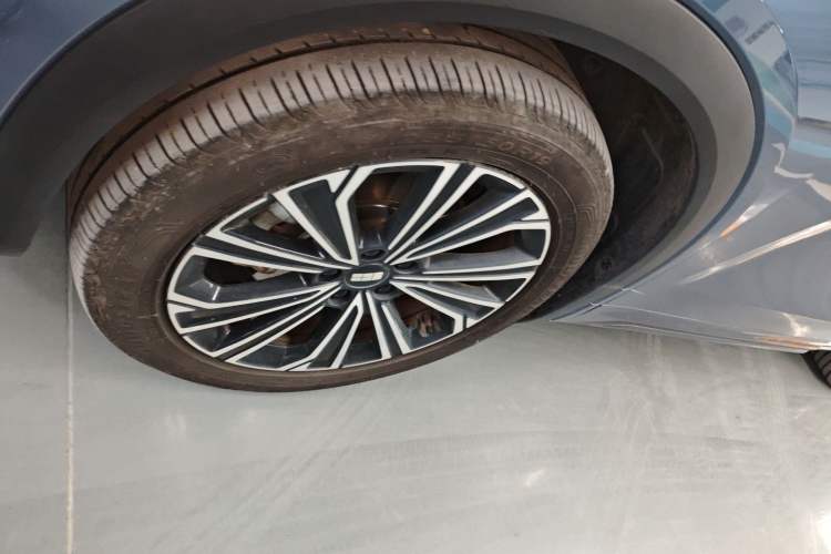 Used  Galaxy Xingjian 7 EM-i 2025 120km Flagship Edition
