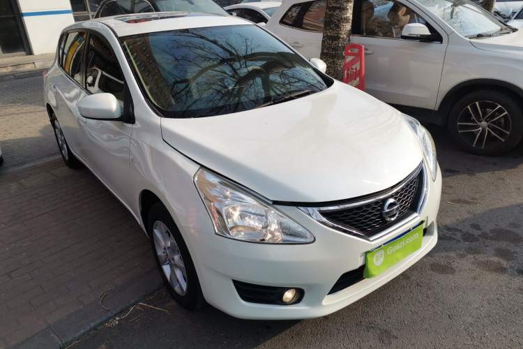 Used Nissan Tiida 2014 1.6L CVT Smart Model
