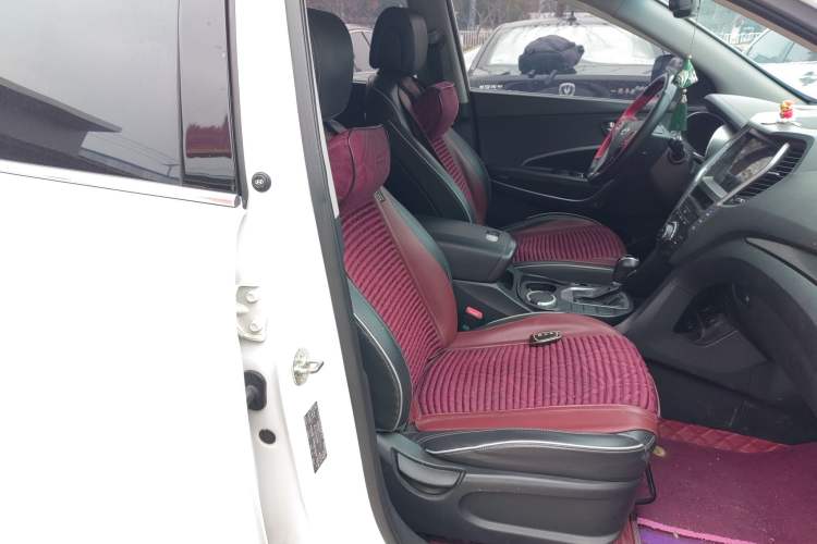 Used Hyundai Santa Fe 2017 2.0T Automatic All-Wheel Drive Smart 7-Seater