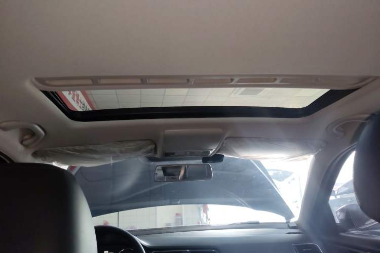 Used Volkswagen Lavida 2013 Revised Version 1.4 TSI Manual Comfort Edition
