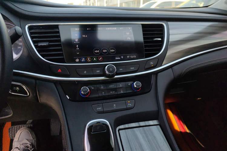 Used Buick LaCrosse 2019 28T Luxury Model