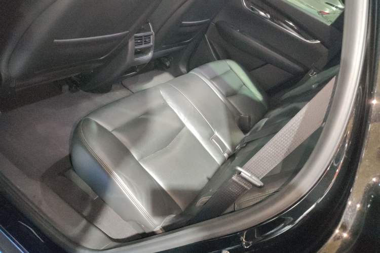 Used Cadillac XT5 2016 25T Luxury Model