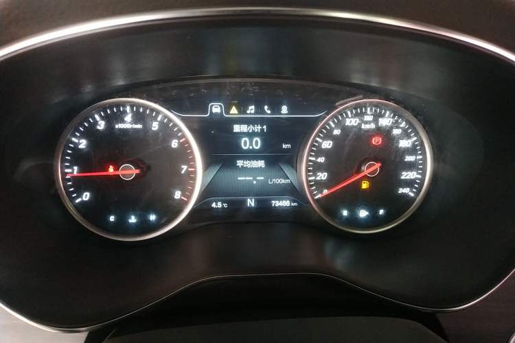 Used Baojun 730 2017 1.8L iAMT Prestige Version 7 Seats
