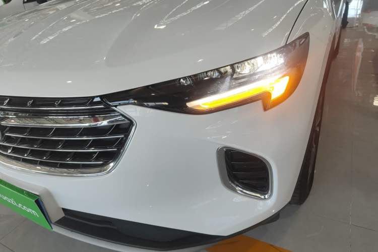 Used Buick Envision 2020 Encore S 652T Two-Wheel Drive Luxury Model
