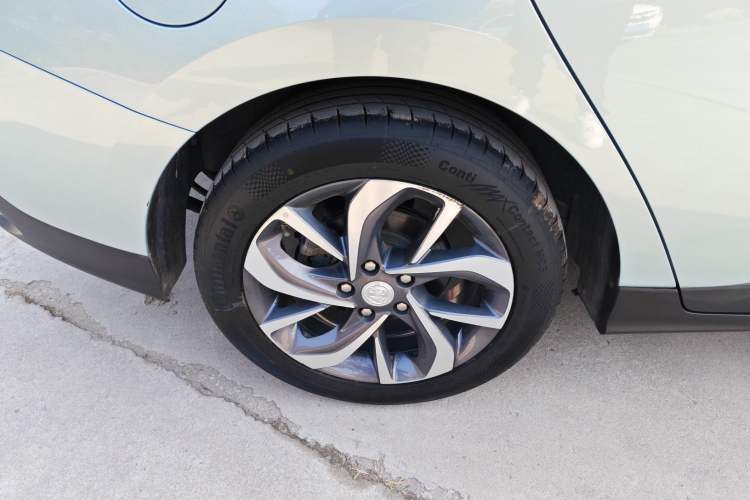 Used Buick Velite 6 2022 Plug-in Hybrid Connected Smart Edition
