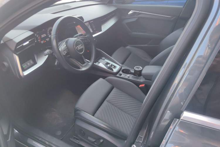 Used Audi A3 2024 A3L Limousine 35 TFSI Fashionable and Elegant Model
