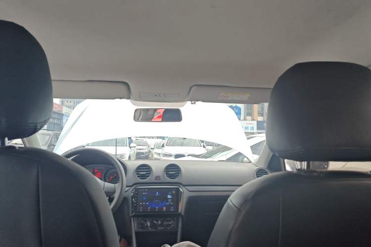 Used Volkswagen Jetta 2015 Value Edition 1.6L Manual Fashionable Style