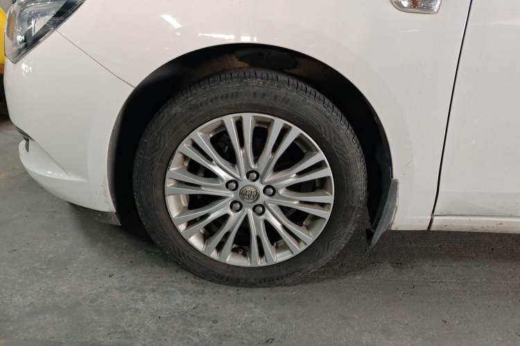 Used Buick GT 2016 15N Automatic Luxury Edition
