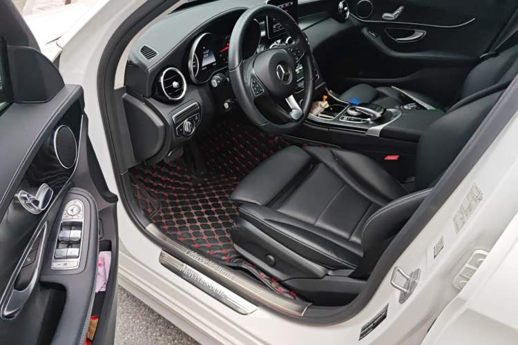 Used Mercedes-Benz C-Class 2017 Restyled C 180 L Fashion Edition Sport Version