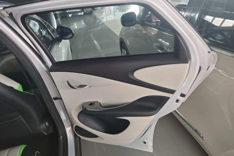 Used BYD Dolphin 2021 405 km Fashion Edition
