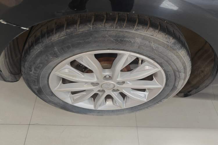 Used Hongqi H5 2019 30TD Dynamic Edition