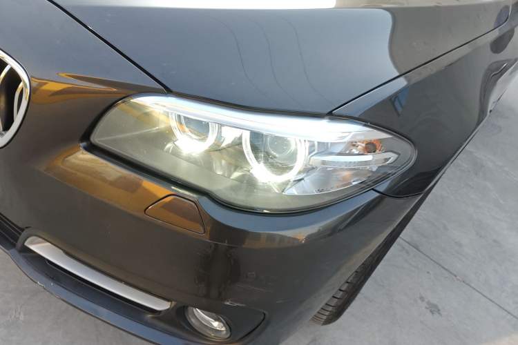 Used BMW 5 Series 2017 520Li Elegant Edition
