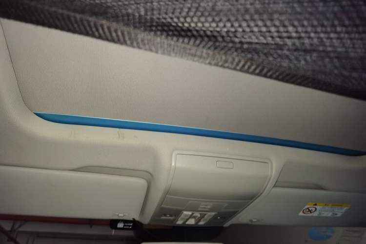 Used Volkswagen Tiguan L 2019 330TSI Automatic Two-Wheel Drive Panoramic Comfort Edition China VI Standard
