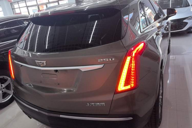 Used Cadillac XT5 2016 25T Luxury Model