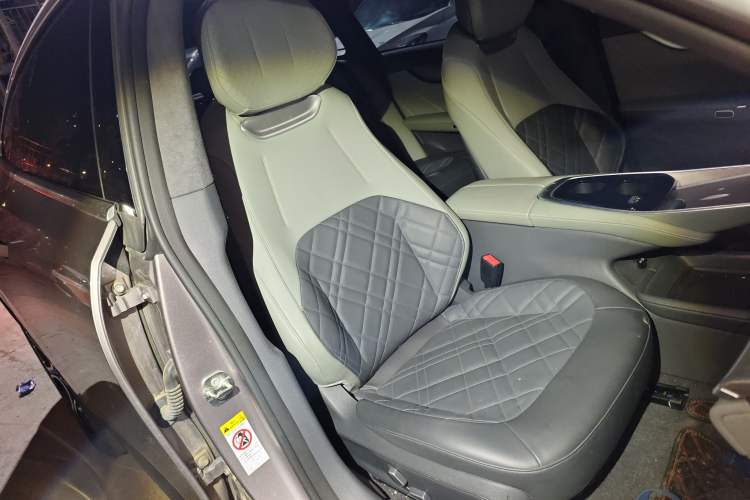 Used  A07 2024 All-Electric "True Fragrance" Edition 710 Flagship Model