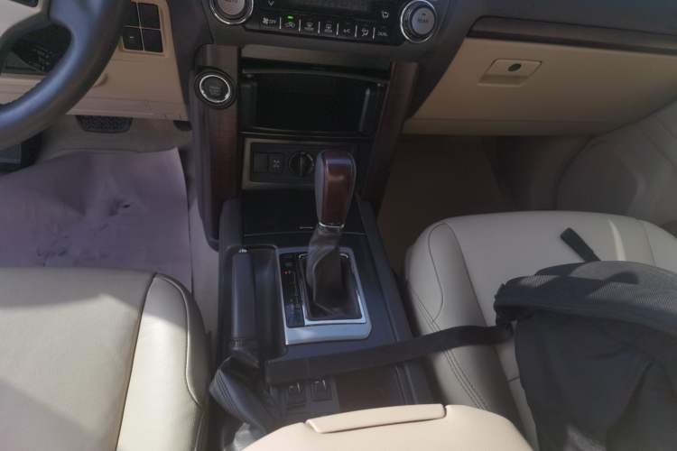 Used Toyota Prado 2016 3.5L Automatic TX-L NAVI