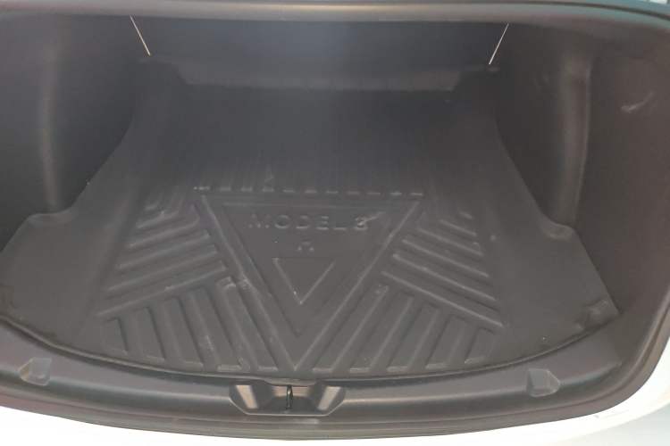 Used Tesla Model 3 2020 Standard Range Rear-Wheel Drive Upgraded Version
