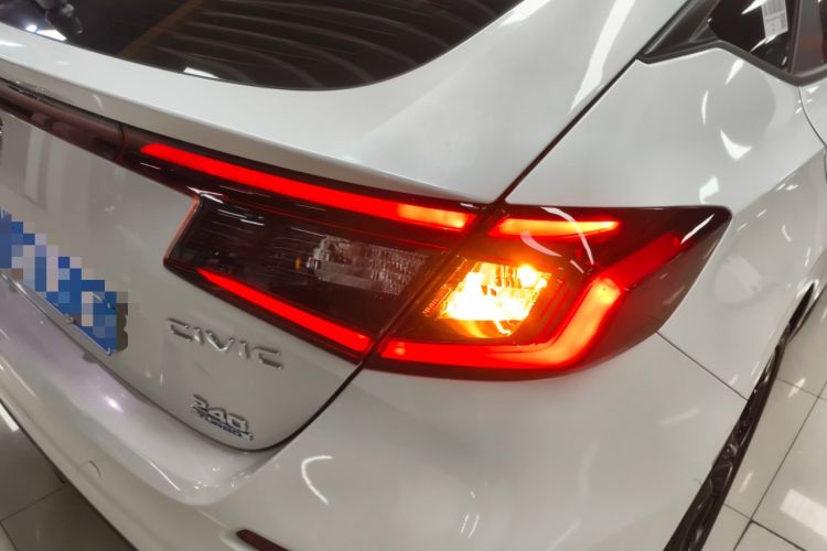 Used Honda Civic 2023 HATCHBACK 240TURBO CVT Extreme Edition
