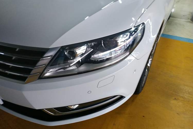 Used Volkswagen FAW-Volkswagen CC 2015 2.0 TSI Ultimate Model
