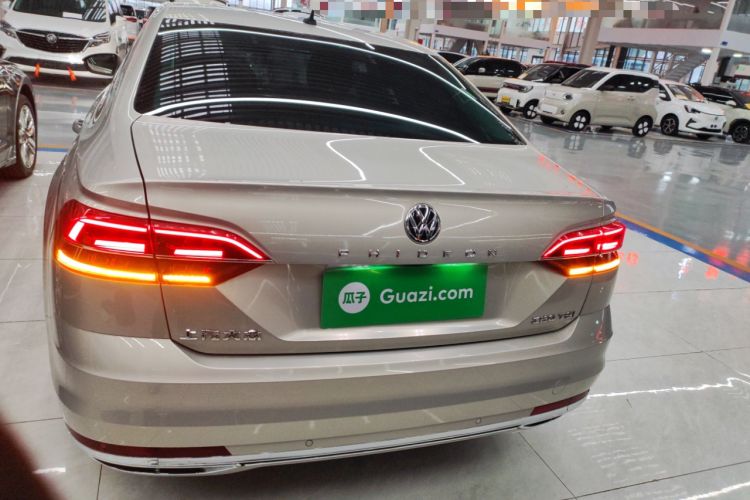 Used Volkswagen Phideon 2016 380TSI Two-Wheel-Drive Executive Version