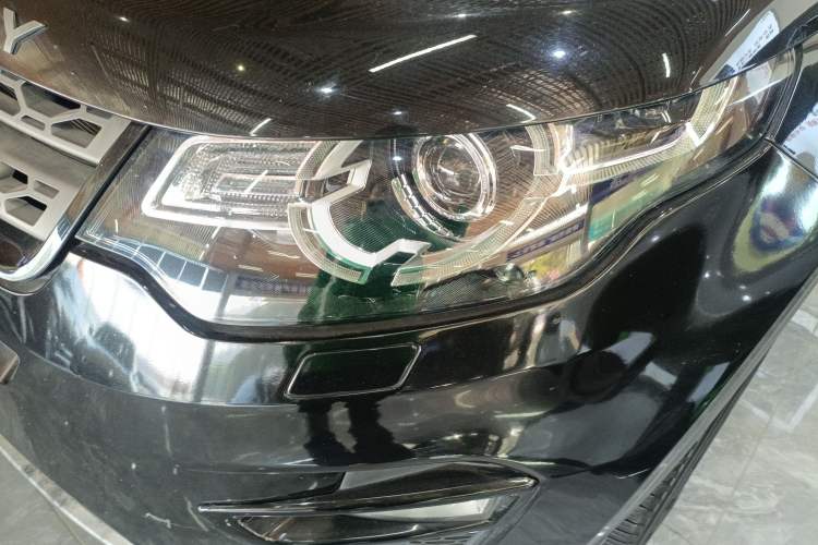 Used Land Rover Discovery Sport 2018 240 PS PURE Edition