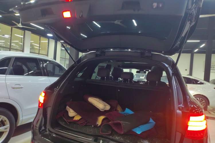 Used Mercedes-Benz GLC 2017 GLC 200 4MATIC
