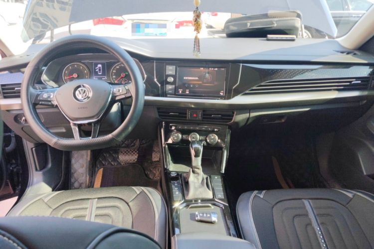 TDK.VehicleDetails.img