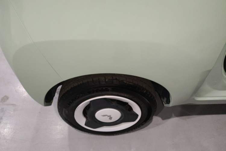 Used Wuling Hongguang MINIEV 2021 Macaron Premium Model – Lithium Iron Phosphate
