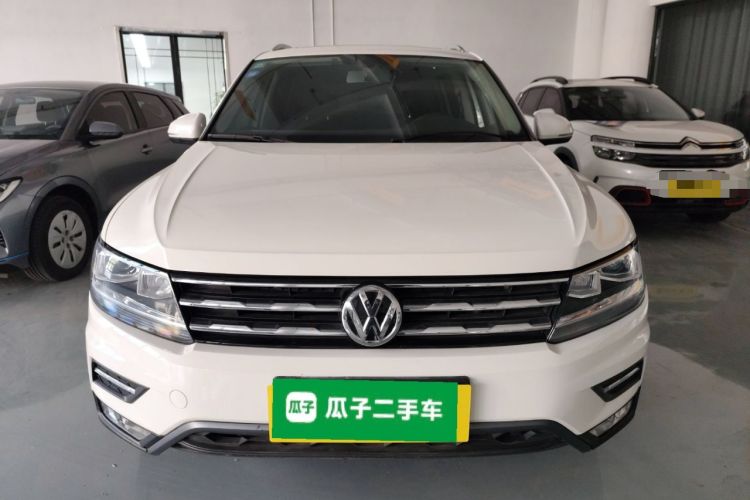 Used Volkswagen Tiguan L 2019 330TSI Automatic Two-Wheel Drive Panoramic Comfort Edition China VI Standard
