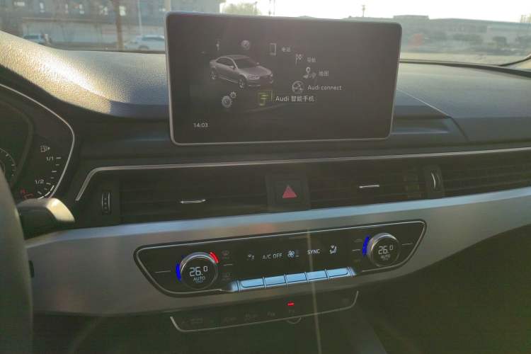 Used Audi A4L 2019 40 TFSI Fashion Version China V