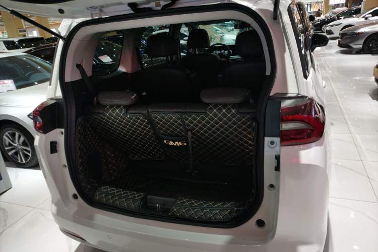 Used GAC Trumpchi M6 2019 270T Automatic Luxury Edition (6-seater) - China V Standard
