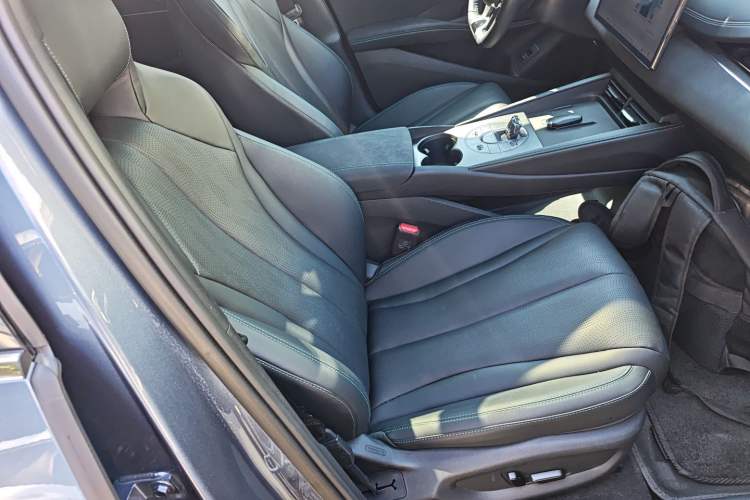 Used BYD Seal 06 New Energy 2024 DM-i 120KM Luxury Model
