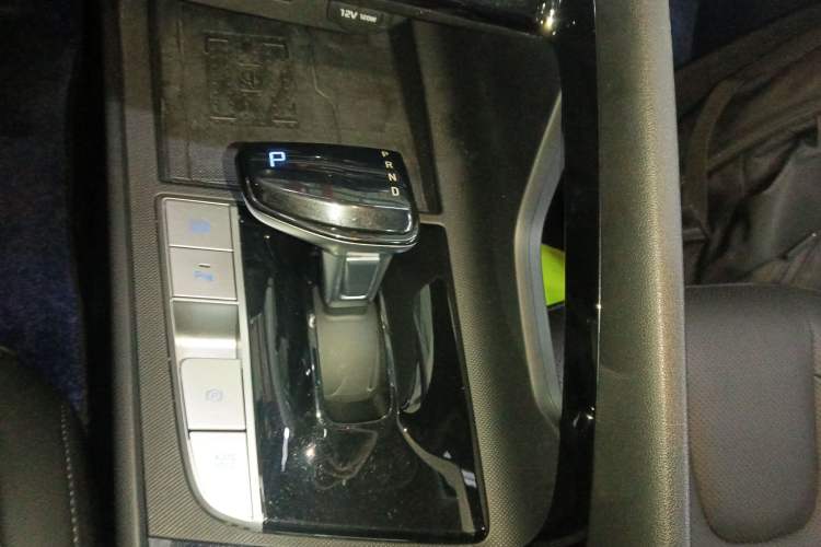 Used Hyundai Elantra 2021 1.5L CVT LUX Prestige Edition