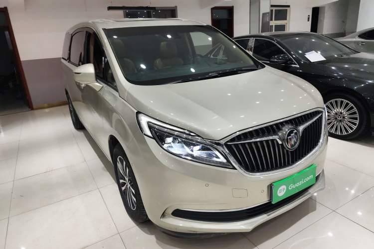 Used Buick GL8 2018 ES 28T Flagship Model China VI Standard
