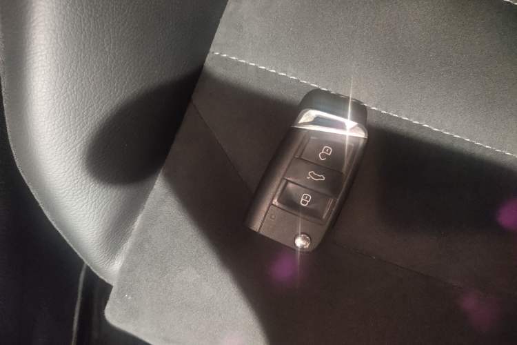 Used Volkswagen Golf 2019 280TSI DSG Luxury Version China VI Standard
