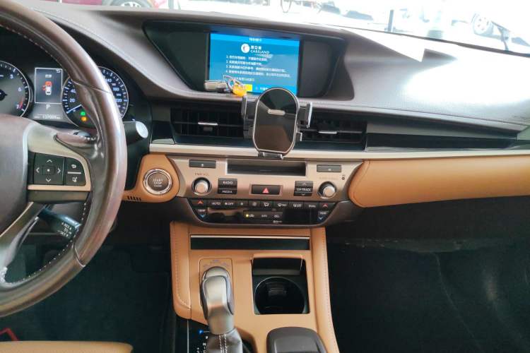 Used Lexus ES 2015 200 Elite Edition