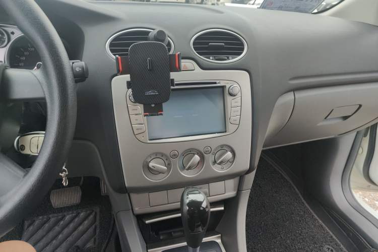 Used Ford Focus 2013 Hatchback Classic 1.8L Automatic Millionth Anniversary Edition
