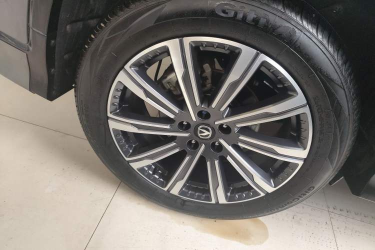 Used Changan CS75 PLUS 2024 3rd Generation Champion Edition 1.5T Intelligent Drive Dynamic Model
