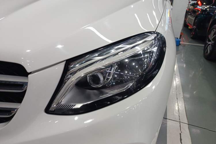 Used Mercedes-Benz GLE 2017 GLE 320 4MATIC Luxury Model