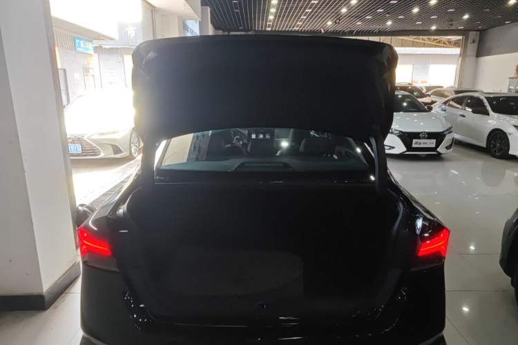 Used Nissan Teana 2022 2.0L XL-TLS Enjoyment Edition