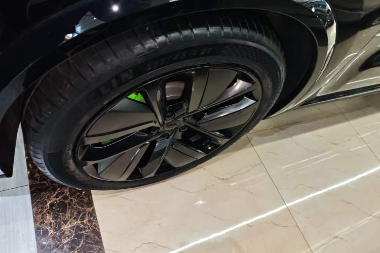 Used Li Auto L9 2023 Pro Model
