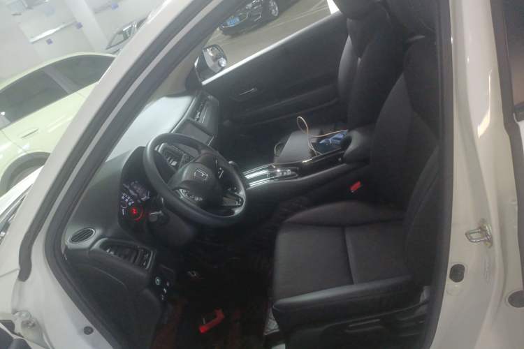 Used Honda Vezel 2020 220 TURBO CVT Luxury Edition