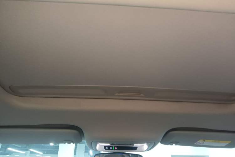 Used Buick Regal 2019 20T Elite Version China VI Standard
