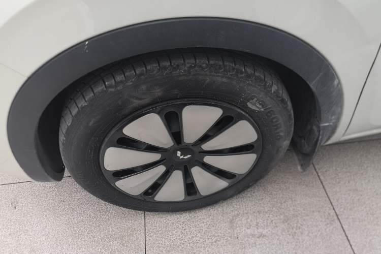 Used Wuling Bingo 2023 333 km Lingxi Connected Version
