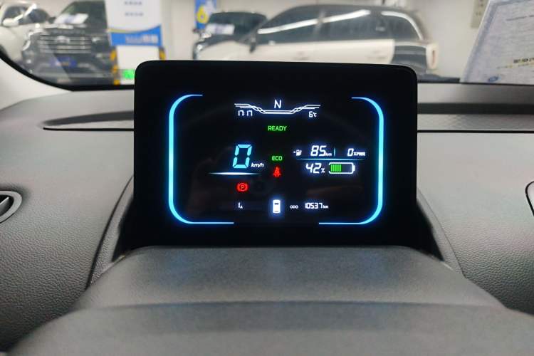 Used  Lumin 2025 205km Refreshing Edition
