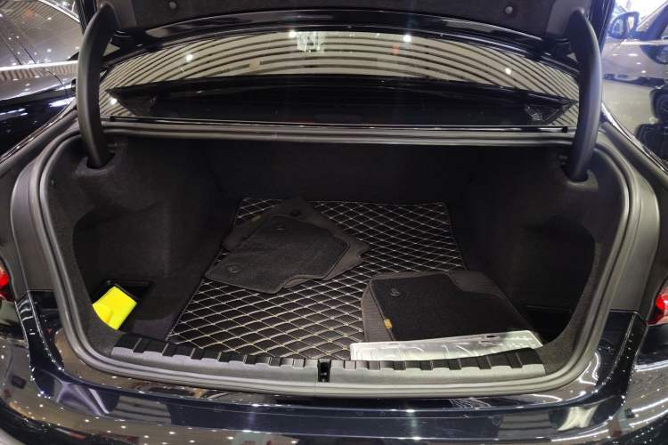 Used BMW 3 Series 2023 330i M Sport Night Edition Package